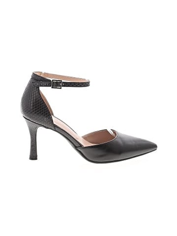Kelly & Katie Heels (view 1)