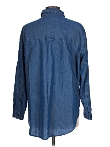 Gloria Vanderbilt Long Sleeve Button-Down Shirt (view 2)