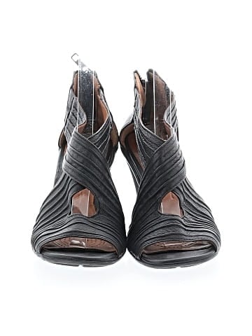 Gentle Souls Heels (view 2)