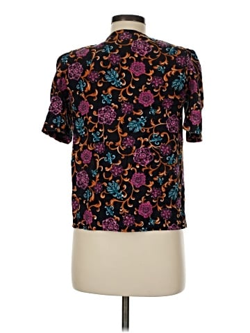 DIVERSITY Petite Short Sleeve Blouse (view 2)