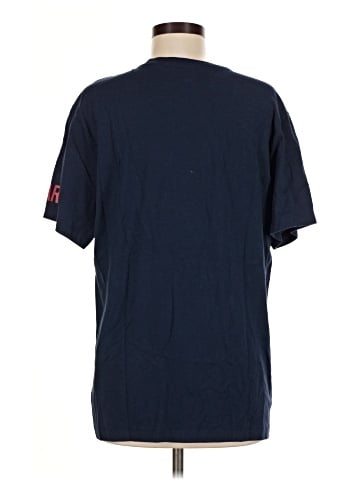 Nike Short Sleeve T-Shirt (view 2)