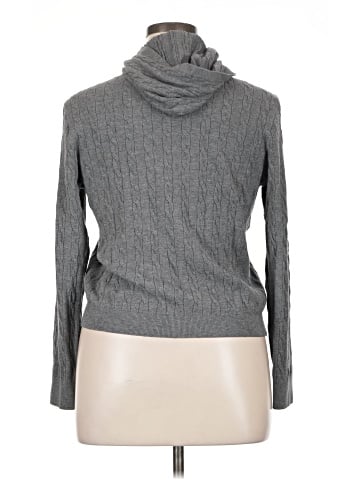 Uniqlo Turtleneck Sweater (view 2)