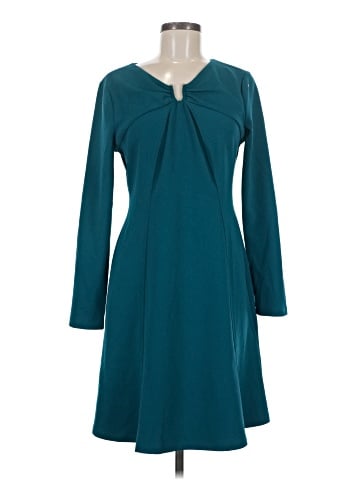 Donna Morgan Casual Dress (view 1)
