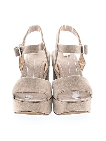 Unbranded Heels (view 2)