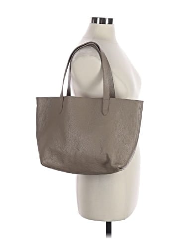 Cuyana Tote (view 2)