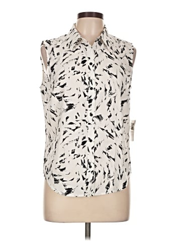 Nine West Sleeveless Button-Down Shirt (view 1)