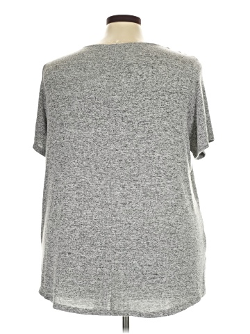 Ava & Viv Short Sleeve Top (view 2)