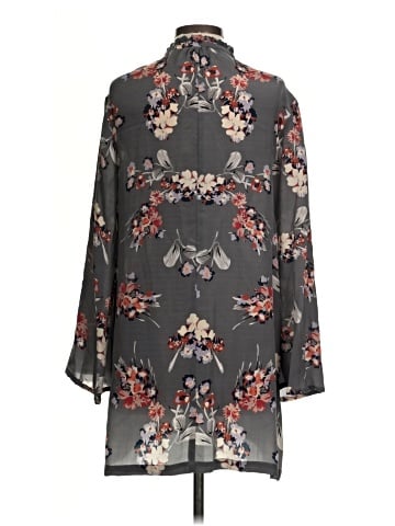 Tolani 3/4 Sleeve Silk Top (view 2)