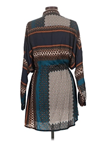 Boohoo Casual Dress (view 2)