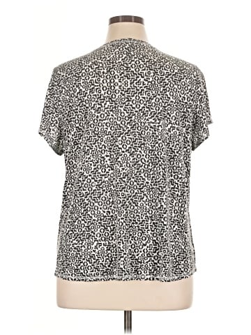 Liz Claiborne Short Sleeve Henley (view 2)