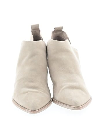 Dolce Vita Ankle Boots (view 2)