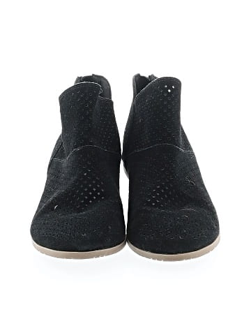 Kenneth Cole REACTION Ankle Boots (view 2)