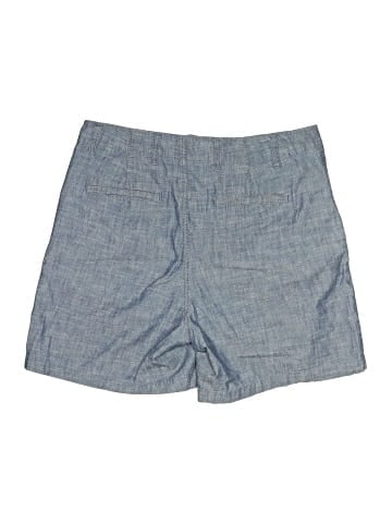 Gap Shorts (view 2)