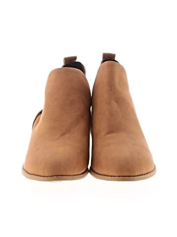 Unbranded Ankle Boots (view 2)