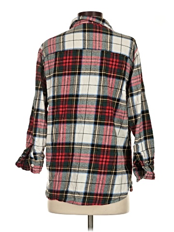 Old Navy - Maternity 3/4 Sleeve Button-Down Shirt (view 2)