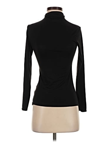 HEATTECH Long Sleeve Turtleneck (view 1)