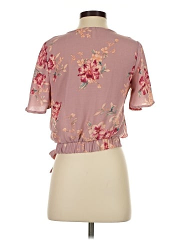 Xhilaration Short Sleeve Blouse (view 2)