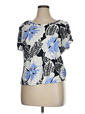 Laura Ashley Short Sleeve T-Shirt (view 1)