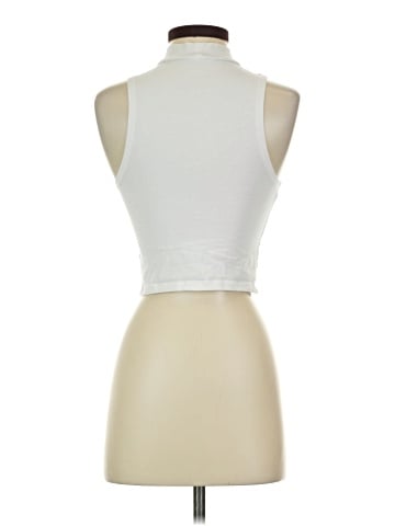 Wild Fable Sleeveless Top (view 2)