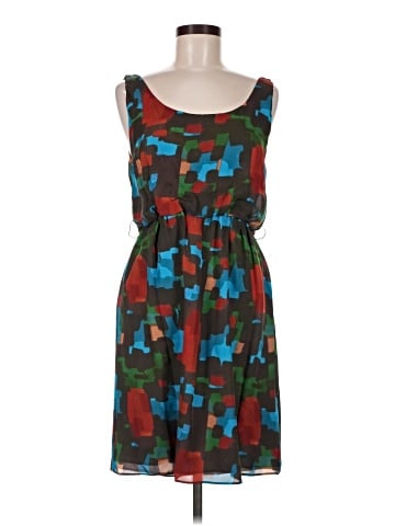 Alice + Olivia Casual Dress (view 1)