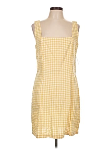 Old Navy Casual Dress (view 1)