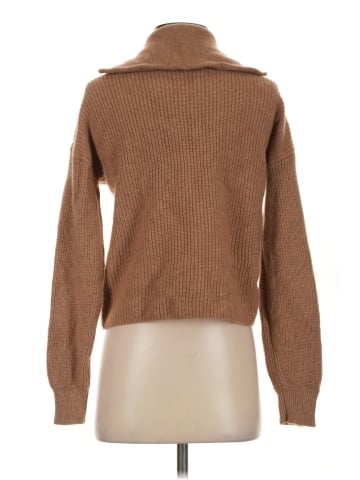 Harper Lane Cashmere Pullover Sweater (view 2)