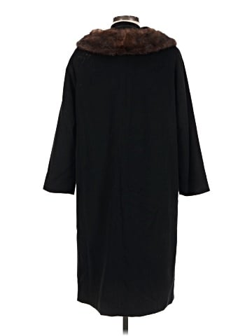 Cosmopolitan Coat (view 2)