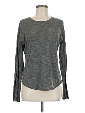 Lululemon Athletica Long Sleeve T-Shirt (view 1)