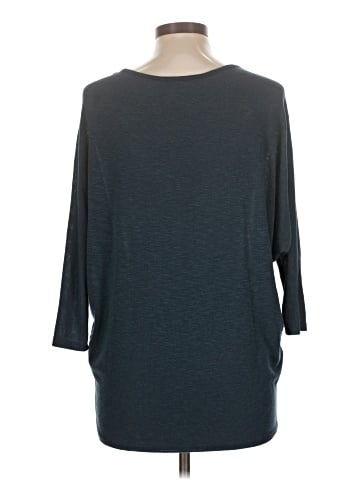 Laila Jayde 3/4 Sleeve T-Shirt (view 2)