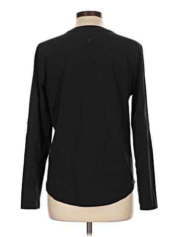 Lululemon Athletica Long Sleeve T-Shirt (view 2)
