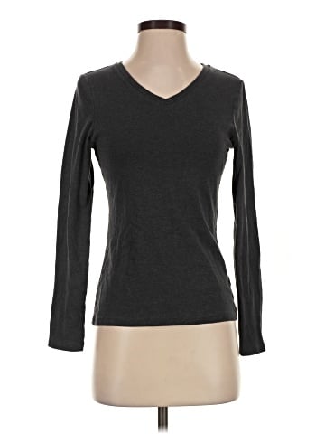 Uniqlo 3/4 Sleeve T-Shirt (view 1)