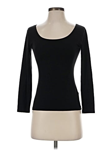 Uniqlo 3/4 Sleeve T-Shirt (view 1)