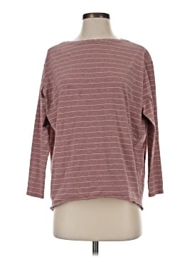 Lululemon Athletica 3/4 Sleeve T-Shirt (view 1)