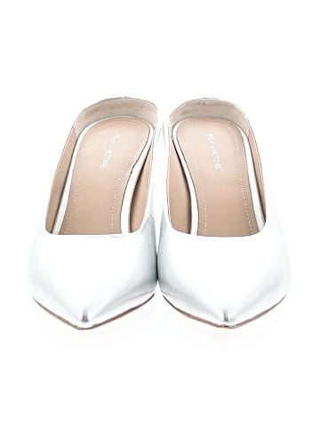 Pour La Victoire Heels (view 2)