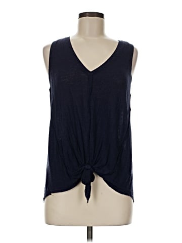 Universal Thread Sleeveless T-Shirt (view 1)