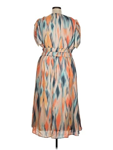 Julia Jordan Casual Dress (view 2)