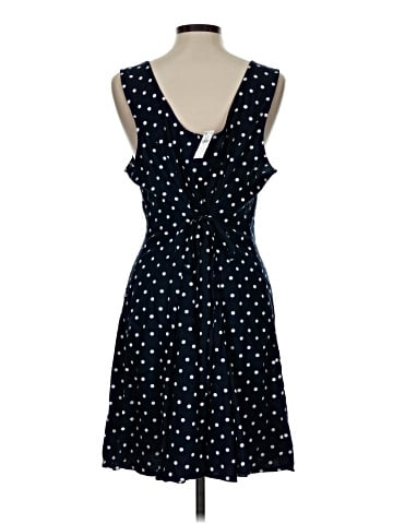 Old Navy Casual Dress (view 2)