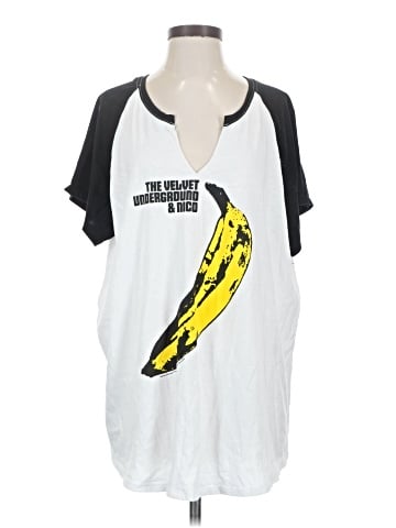 Assorted Brands Short Sleeve T-Shirt (view 1)