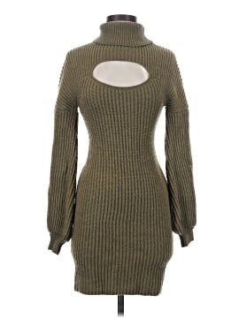 PrettyLittleThing Women's Dresses On Sale Up To 90% Off Retail | ThredUp