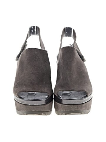 Pedro Garcia Wedges (view 2)