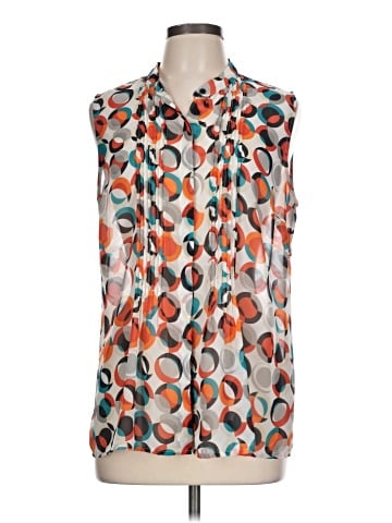 Liz Claiborne Sleeveless Button-Down Shirt (view 1)