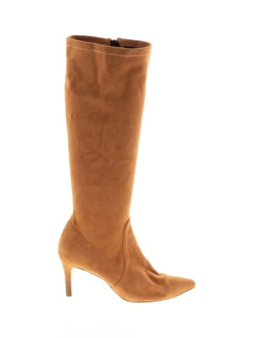 Silent D Boots (view 1)