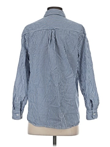 Old Navy - Maternity Long Sleeve Button-Down Shirt (view 2)