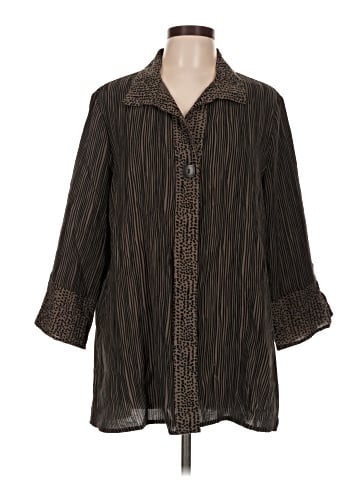 Habitat 3/4 Sleeve Button-Down Shirt (view 1)