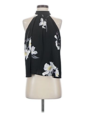 Francesca's Sleeveless Blouse (view 1)