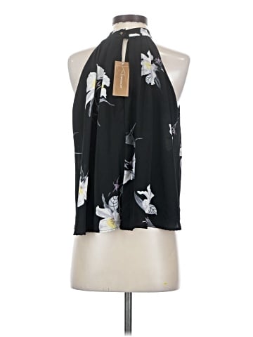 Francesca's Sleeveless Blouse (view 2)