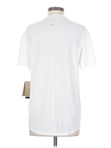 Nike Short Sleeve T-Shirt (view 2)