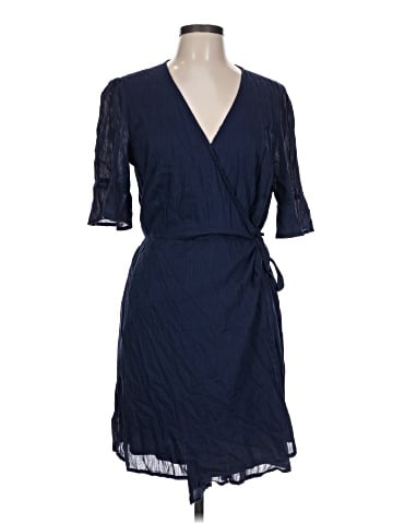 Old Navy Casual Dress (view 1)