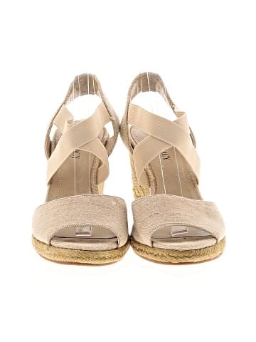 Ellen Tracy Wedges (view 2)