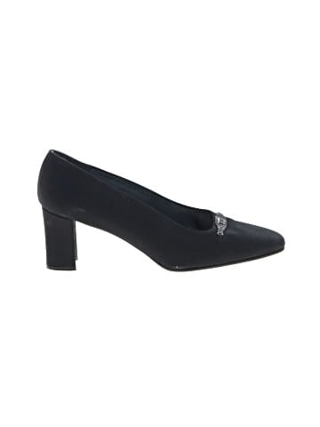 Stuart Weitzman Heels (view 1)